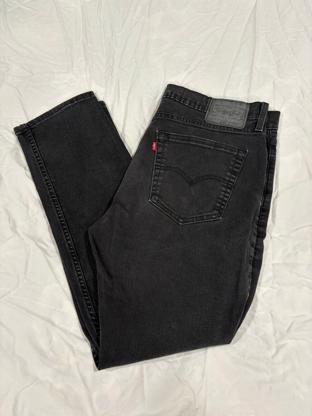 Levi’s 502 Men’s Black Denim Straight Leg Jeans Size 36W 32L